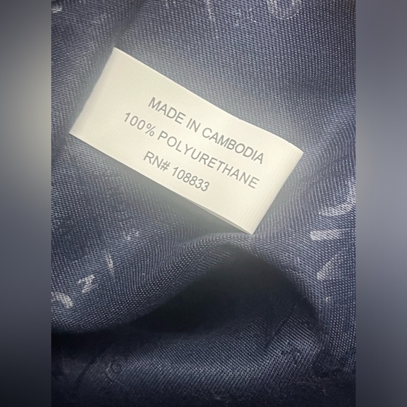 Jones New York Signature  Pacific Navy Harper Four Poster Satchel🔥 - Picture 11 of 13